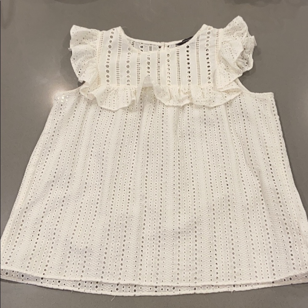 Banana Republic sleeveless eyelet top, cream, S
